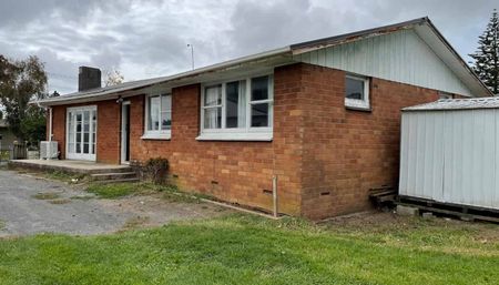 Otara, 4 bedrooms - Photo 2