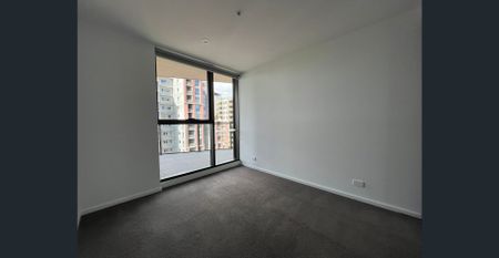 Stylish modern two-bedroom apartment - Photo 2