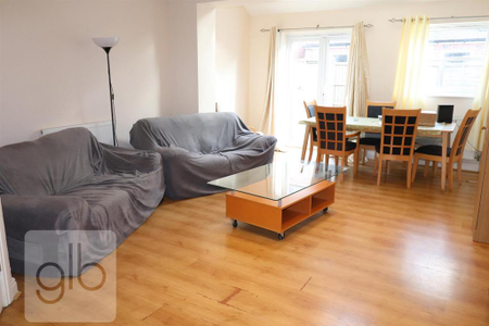 5 bedroom terraced house to rent - Photo 2