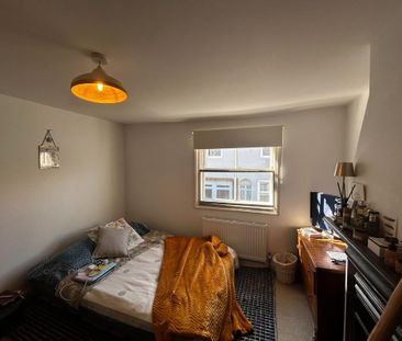 2 bedroom terraced house to rent - Photo 6