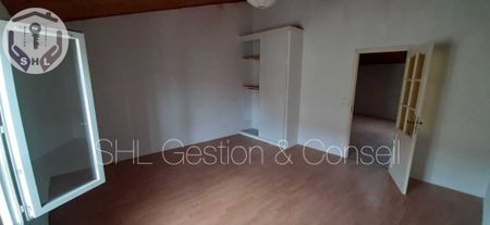 Location Maison 5 pièces 108m² LAURIS 84360 - Photo 4