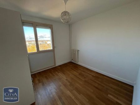 Appartement à louer 4 pièces 77.4m² - Photo 2