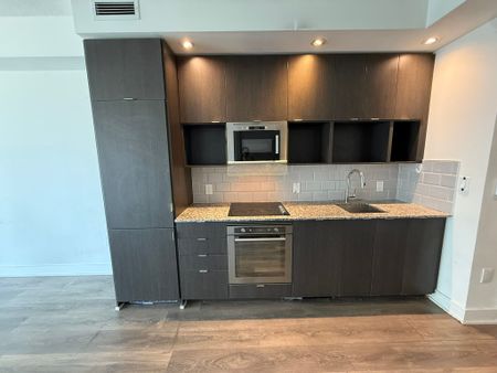 For Lease - 89 Mcgill Street Unit# 2604, Toronto, Ontario - Photo 4