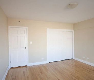 Plaza Drummond — 1 Bedroom - unit 85 - Photo 1