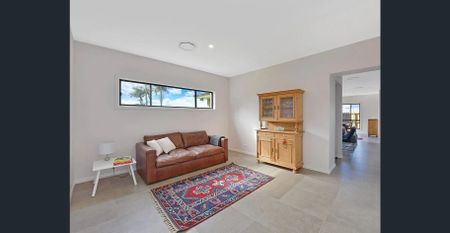 30 Warruga Crescent, Berowra Heights, NSW 2082 - Photo 2