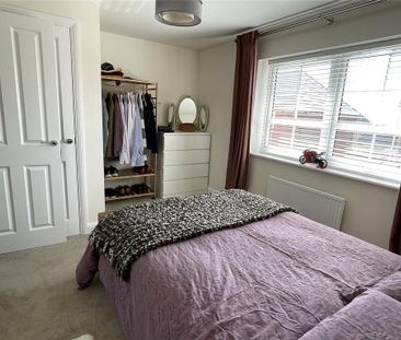 2 bedroom terraced house to rent - Photo 4