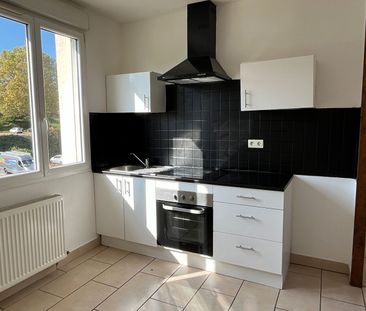 Location Appartement 3 pièces 56m² - Photo 3