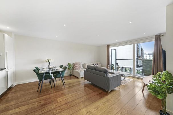 2 bedroom flat to rent - Photo 1