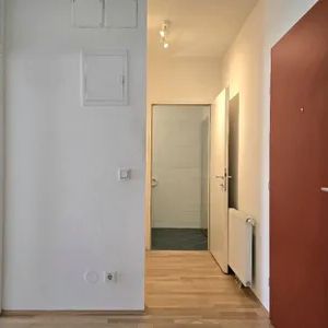Helle 3-Zimmer Wohnung mit Balkon und top Infrastruktur - Foto 3