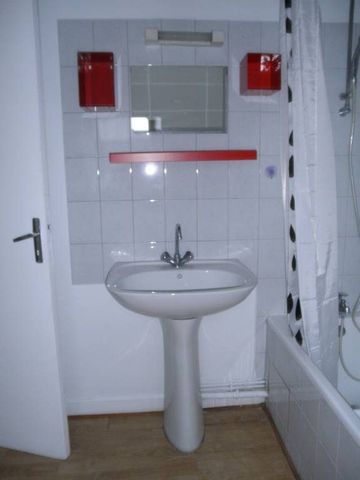 A louer : Appartement T1 - 25m² - Saint-Quentin (02100) - Photo 4