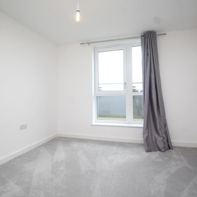 2 bedroom penthouse to rent - Photo 1