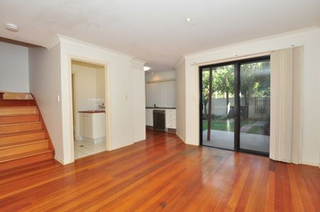 Modern 3 Bedroom Townhouse Across From The Beach! - Photo 4