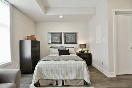 16 Champagne Avenue South - 202 - Photo 5