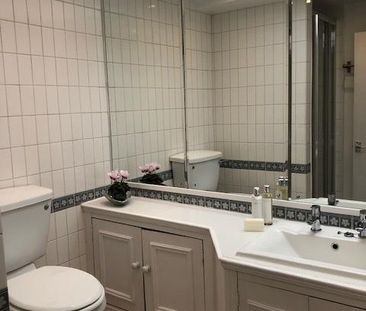 1 Bed Flat, Barnes, SW13 - Photo 3