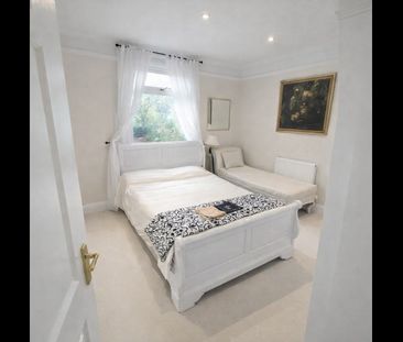 Room in a Shared Flat, Queens Road, E11 - Photo 1