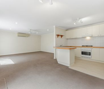 Charming Rear Unit in Seaside Locale - Photo 6