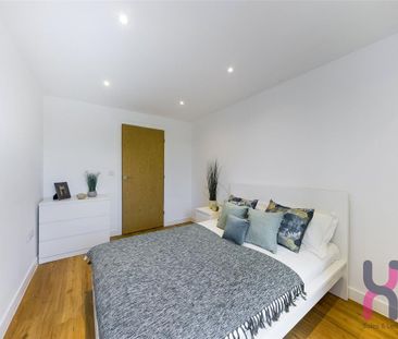 2 bedroom flat to rent - Photo 6