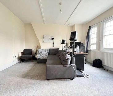 Birdhurst Rise, South Croydon, CR2 - Photo 2