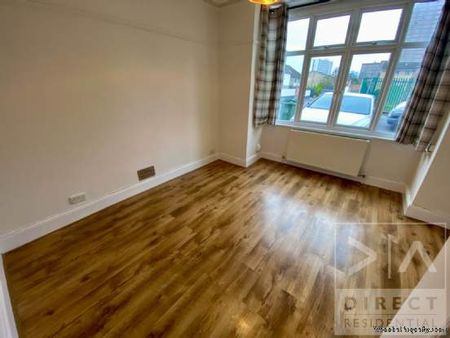 1 bedroom property to rent in Sutton - Photo 2