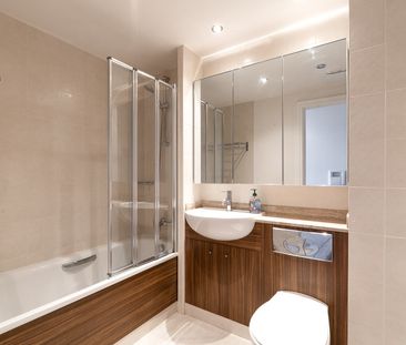 Weavers Hall, Levmoss Park, Leopardstown, Dublin 18, D18 F896 - Photo 4