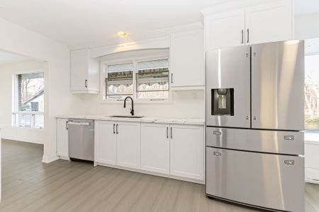 For Lease - 8449 8th Line, Halton Hills, Ontario - Photo 5