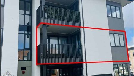 Beautiful Apartment - Photo 5