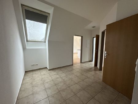 Schöne 4-Zimmer-Wohnung zentral in Fürstenfeld …! - Photo 2