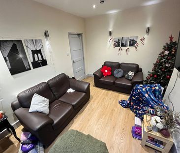 5 bedroom property to rent - Photo 2