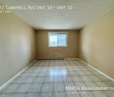 CUTE 1 BEDROOM/1 BATH ON COLLEGE & CAMPBELL + HYDRO - Photo 1