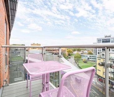 The Heart, Walton-on-thames, KT12 - Photo 5