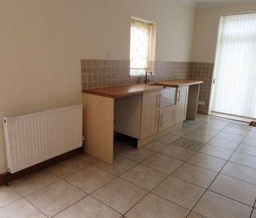 Balfour Road, North End, Portsmouth, PO2 - Photo 3