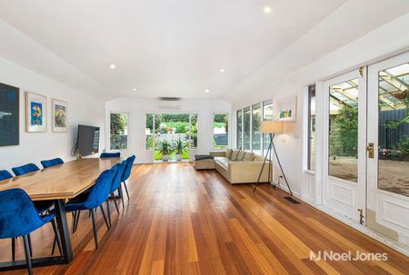 217 Elgar Road, SURREY HILLS - Photo 3