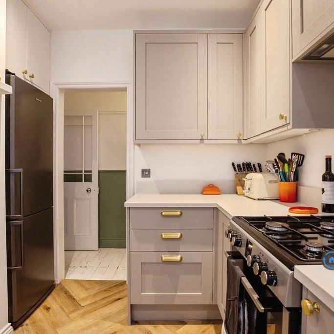 3 bedroom flat to rent - Photo 1