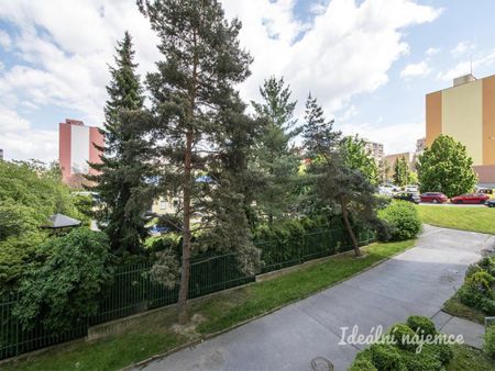 Pronájem bytu 3+kk 70 m2 - Фото 4
