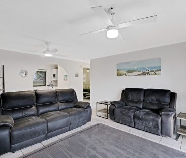 Stylish Furnished Unit in the Heart of Kings Beach - Photo 4