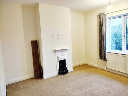 3 bedroom semi-detached house to rent - Photo 2