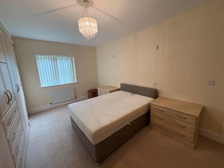 2 bedroom flat to rent - Photo 5