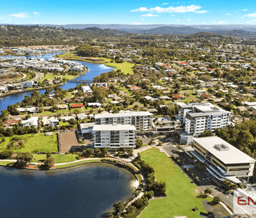 Modern Lake Side Living in the Emporio Complex - Photo 4
