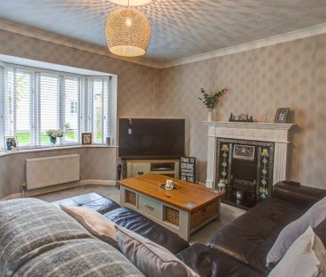 3 bedroom semi-detached house to rent - Photo 2