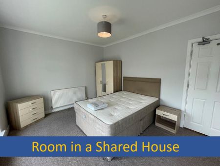 1 bedroom in a house share to rent - Photo 2