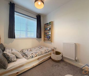 3 bedroom semi-detached house to rent - Photo 3