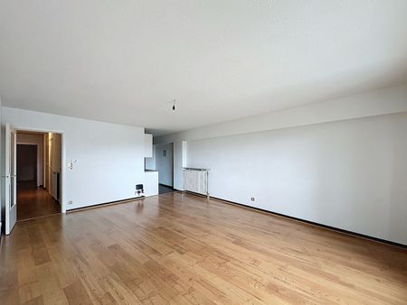 Aangenaam twee slaapkamer appartement gelegen op het Heldenplein - Photo 3