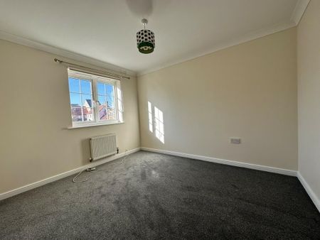 3 bedroom terraced house to rent - Photo 3