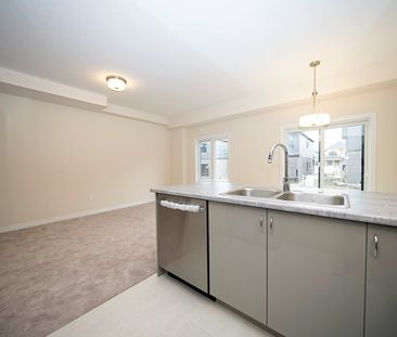 For Lease - 31 Wakeling Drive, Brantford, Ontario - Photo 6
