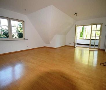 Gemütliche 2- Zi.- DG- Whg. mit Balkon und EBK für 1 Person - Foto 1