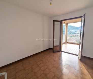 Location Appartement 4 pièces 82 m2 à Mezzavia - Photo 4