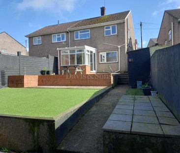 3 bedroom semi-detached house to rent - Photo 3