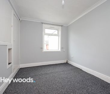 2 bed terraced house to rent in Parson Street, Congleton, Cheshire - Photo 6