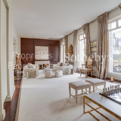 Maison à louer à Paris 16Ème - Photo 1