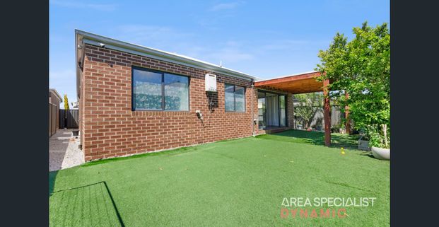 Spacious Unfurnished Family Home in Cranbourne North - Photo 1